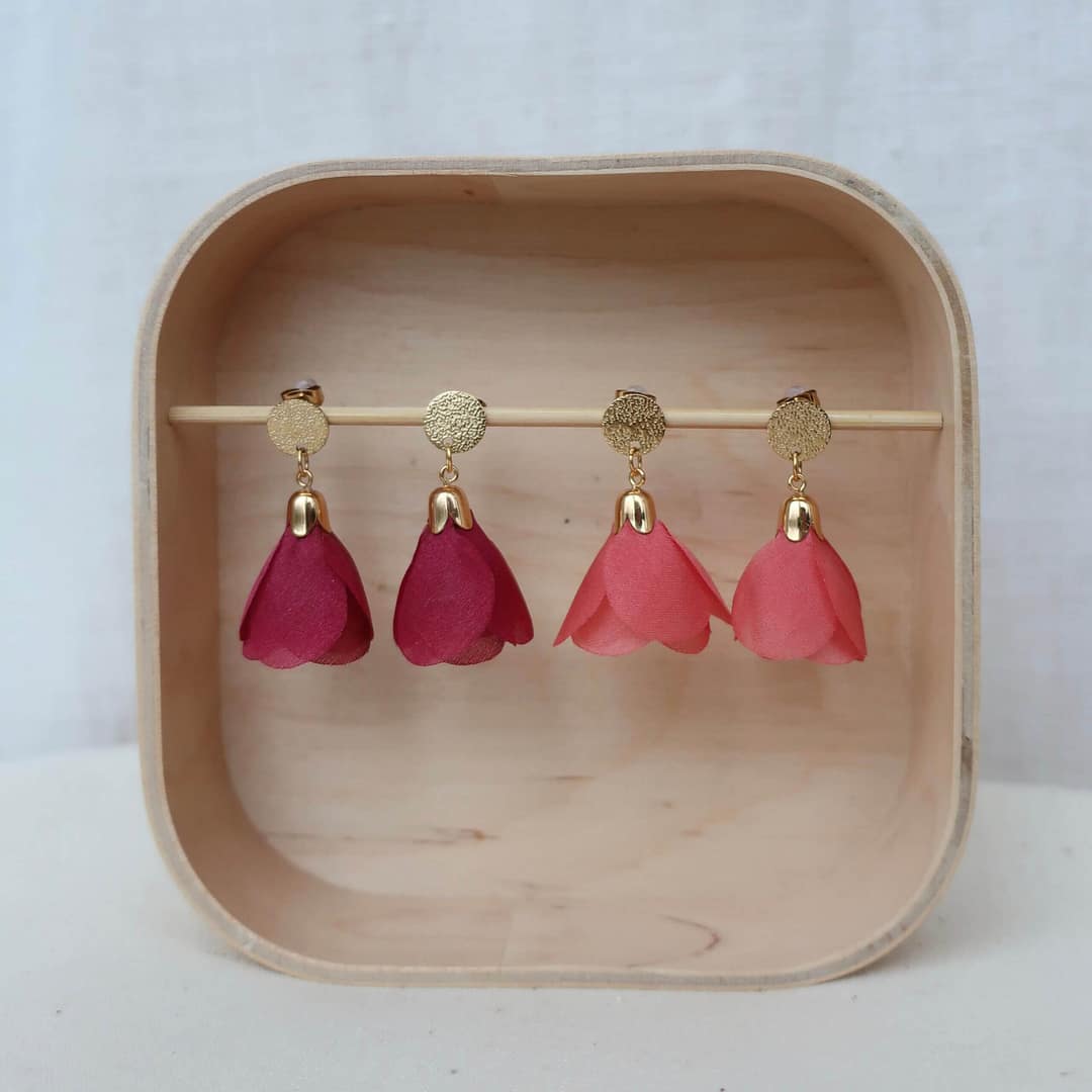 earings natural dye silk madder cochineal