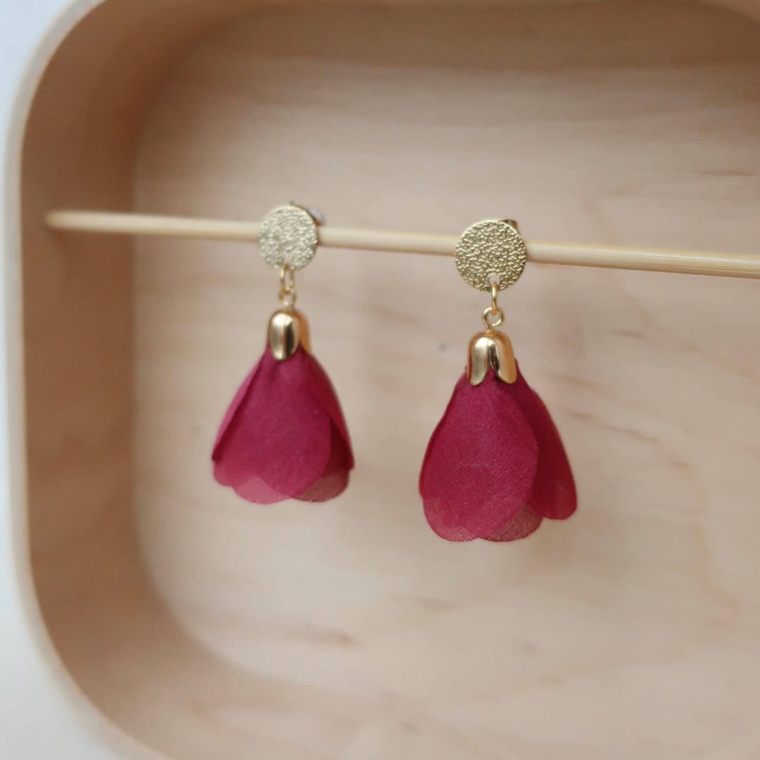 earings natural dye silk cochineal