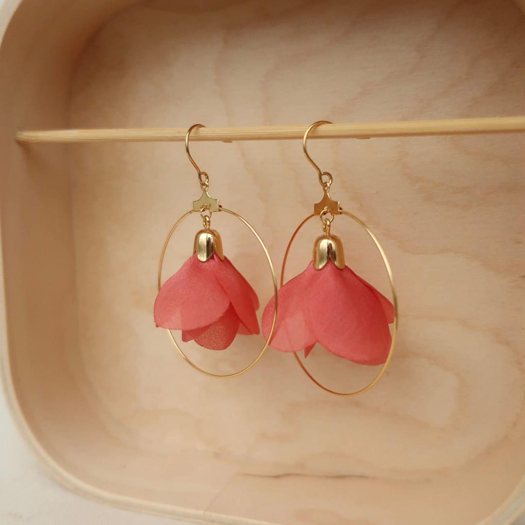 earings natural dye silk madder