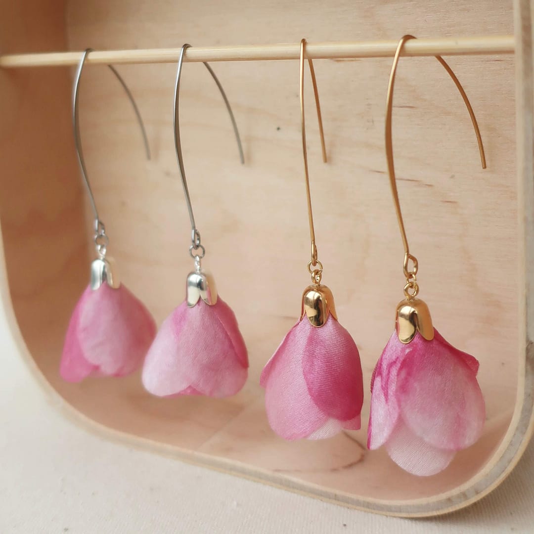 earings natural dye silk cochineal
