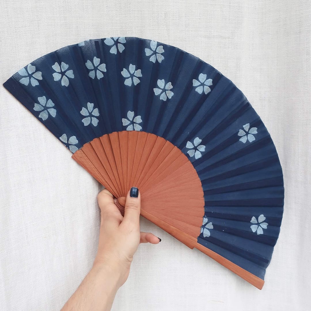 fan indigo dye