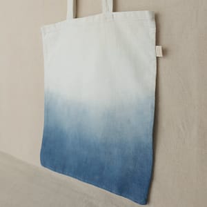 Tote-bag teint à l’indigo – A
